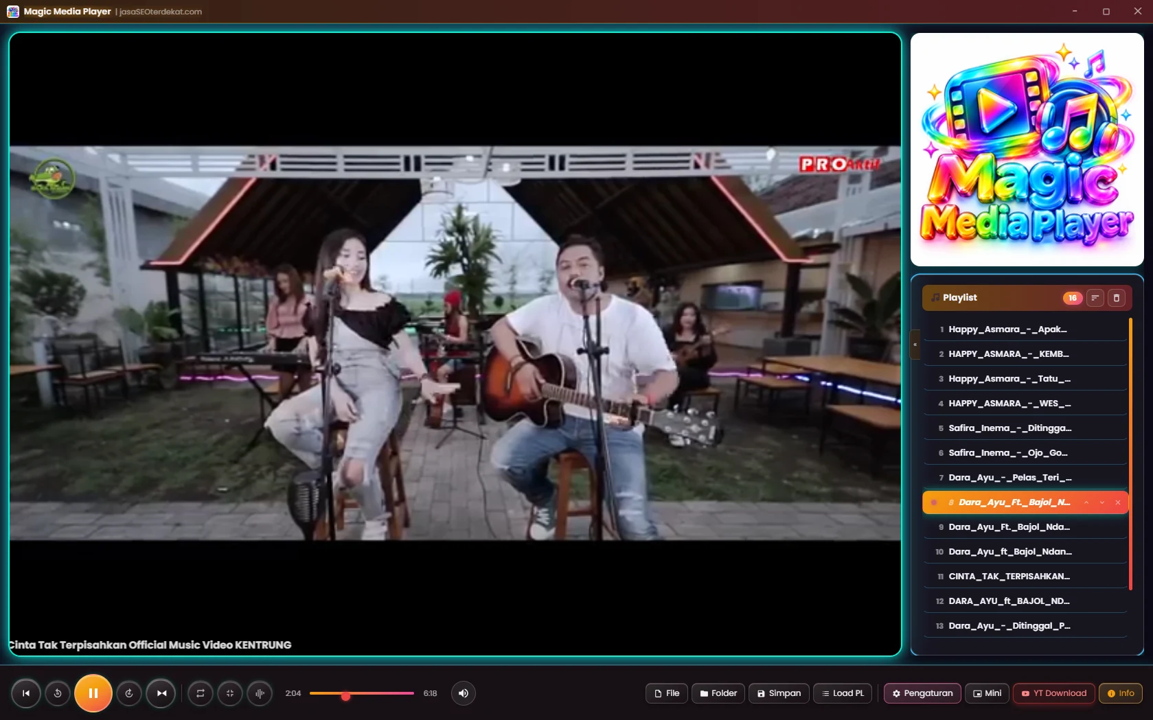 Tampilan asli aplikasi Magic Media Player dengan pemutar video dan playlist